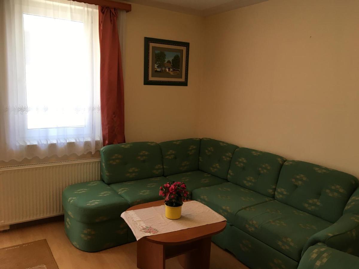 Apartmanház Cédrus 8. Zalakaros Extérieur photo